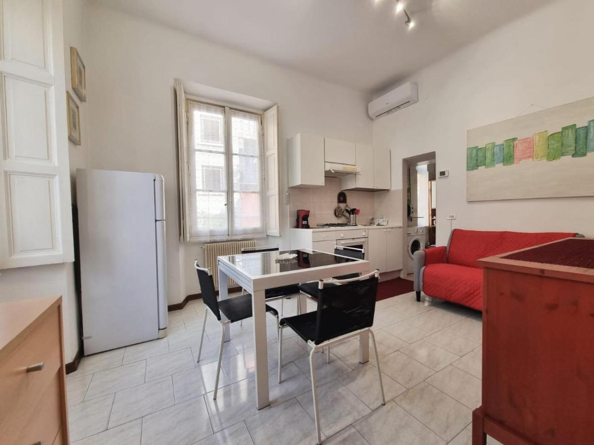 Relaxing Apartment In The Heart Of Milán Exterior foto